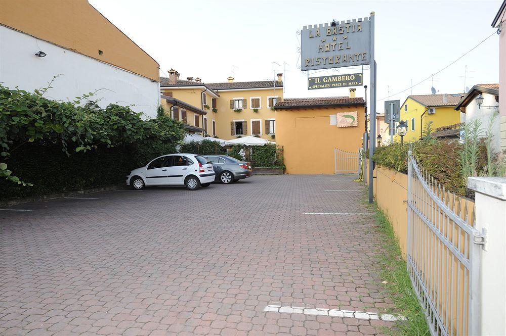 Hotel E Locanda La Bastia Valeggio sul Mincio Buitenkant foto